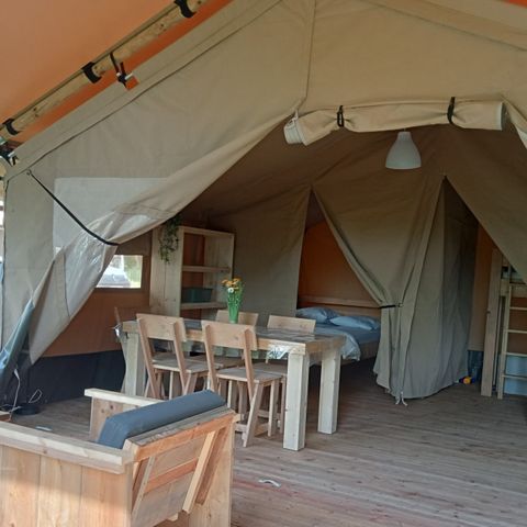 CANVAS AND WOOD TENT 5 people