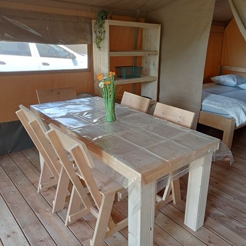 CANVAS AND WOOD TENT 5 people