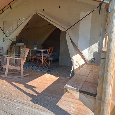 CANVAS AND WOOD TENT 2 people