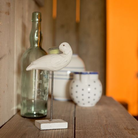 CANVAS AND WOOD TENT 6 people - including sanitary facilities