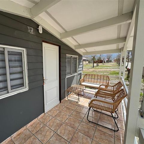 BUNGALOW 4 people - B01