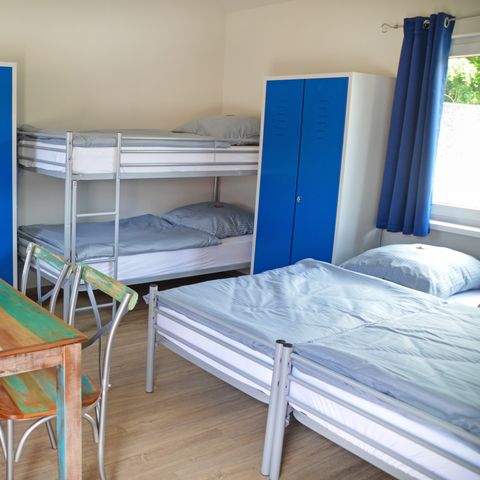 BEDROOM 6 people - BaseCamp