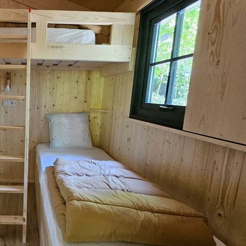 CHALET 5 people - 2 bedroom cottage with private SPA - Lescar SPA D017