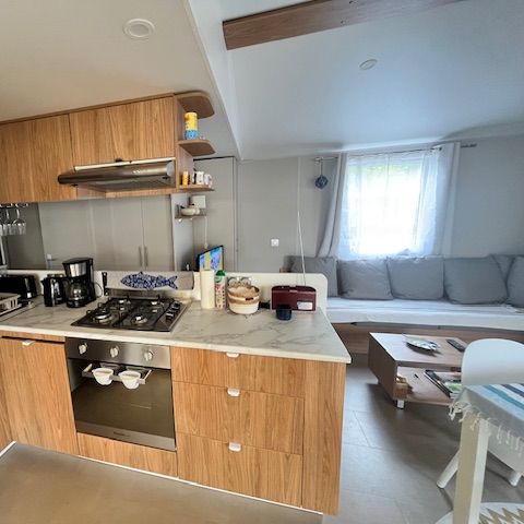 MOBILE HOME 8 people - 3-bedroom mobile home - sleeps 8