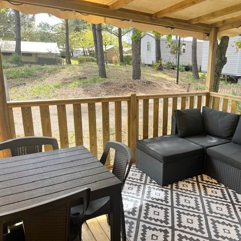 MOBILE HOME 8 people - 3-bedroom mobile home - sleeps 8