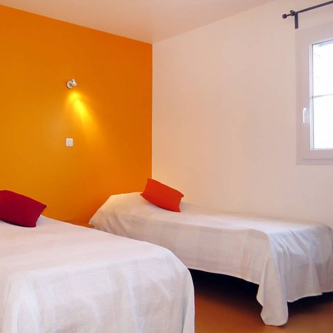 COUNTRY HOUSE 6 people -  3 bedrooms