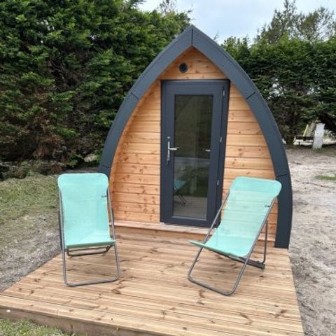 UNUSUAL ACCOMMODATION 4 people - Cabanne Pigne- No baby bed possible- 1 room