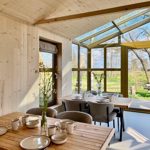 HOUSE 16 people - 4 x Large Greenhouses