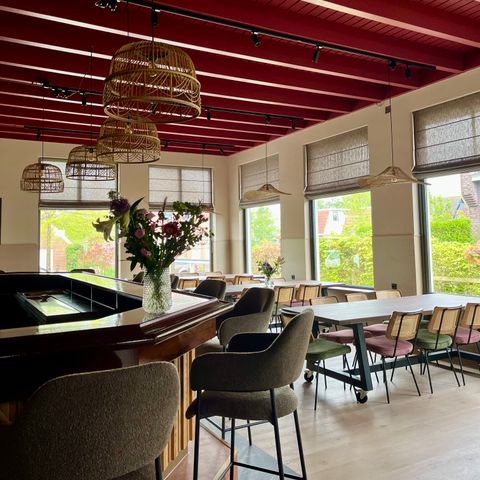 HOUSE 36 people - Main building 20 people + 4 Tiny Greenhouses