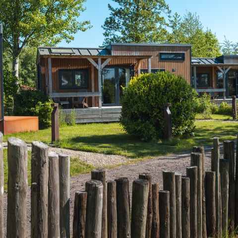 HOUSE 40 people - Main building 20 people + 5 Tiny Greenhouses