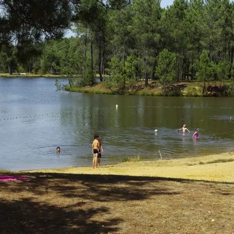 Camping Domaine du Lac - Charente-Maritime - Image N°4