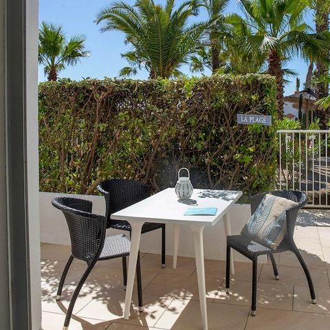 Apartment 4 persons - Flat - 1 bedroom - Terrace - Pool side