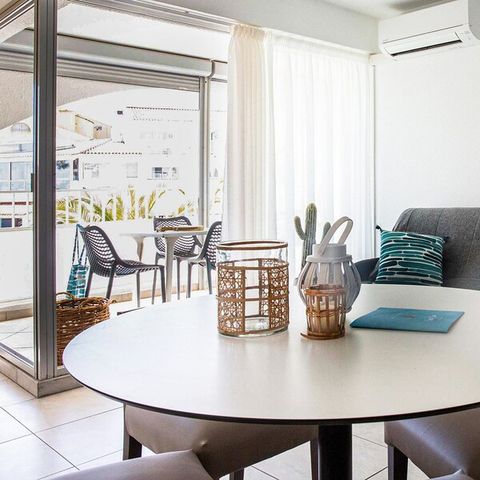 Apartment 6 persons - Flat - 2 bedrooms - Terrace - Sea view