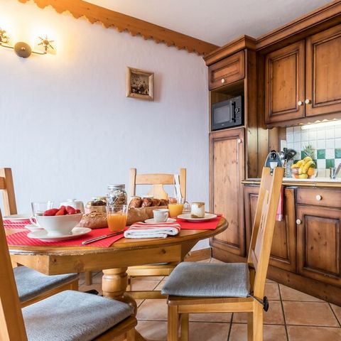 APARTMENT 5 people - 1 bedroom + 1 sleeping area - Balcony