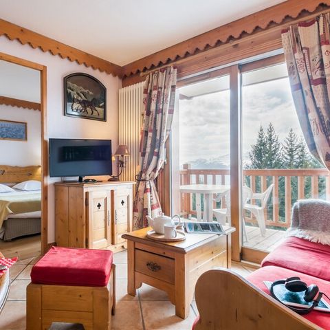 APARTMENT 5 people - 1 bedroom + 1 sleeping area - Balcony