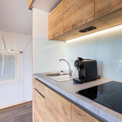 CANVAS AND WOOD TENT 4 people - 2-4ST