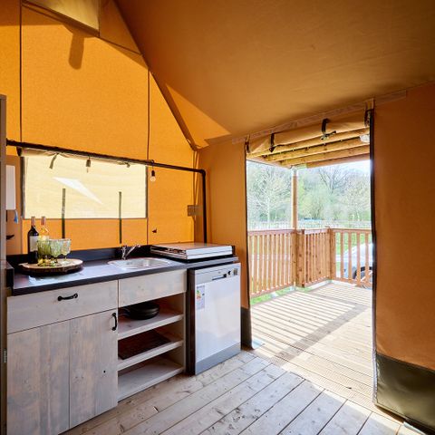 CANVAS AND WOOD TENT 7 people - Rangerlodge