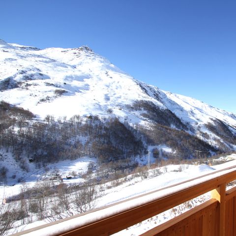 CHALET 8 people - Semi-detached chalet sleeps 8 (approx. 110 m²)