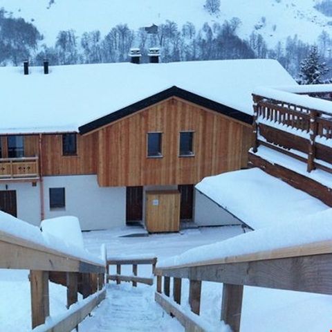 HOUSE 10 people - Chalet sleeps 10 (approx. 130 m²)