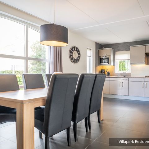 BUNGALOW 6 people - Bungalow Type E (1-6p)