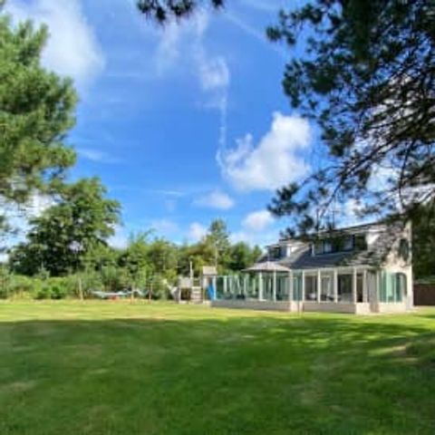 BUNGALOW 8 people - Luxury Kinderbungalow (1-8p)