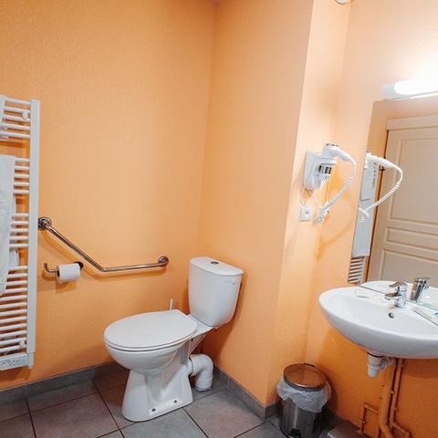 APARTMENT 4 people - 2-room flat for 4 people with air conditioning