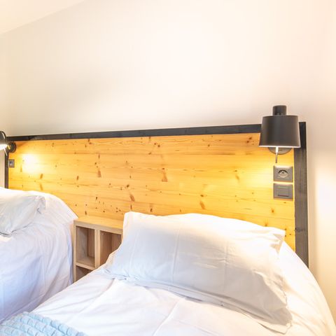 APARTMENT 6 people - 2-room flat with sleeping area sleeps 6