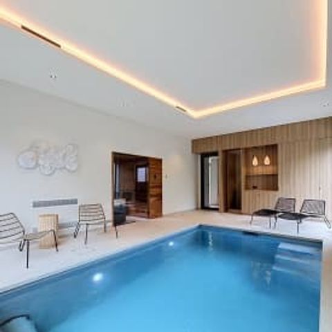 VILLA 8 people - The Wooded Setting