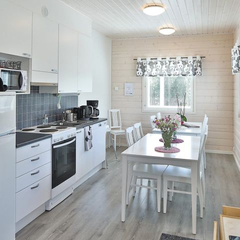 BEDROOM 4 people - Aurinkorinne Family Rooms