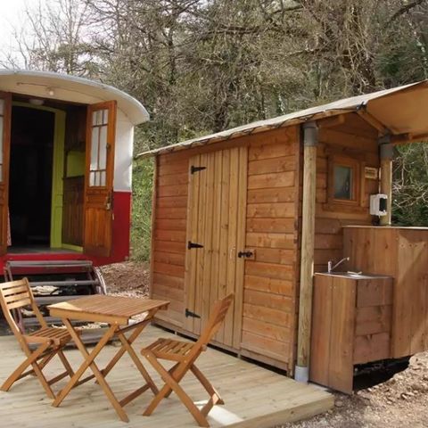 Chalet 2 persons - Roulotte with sanitary facilities 1bed 2 pers