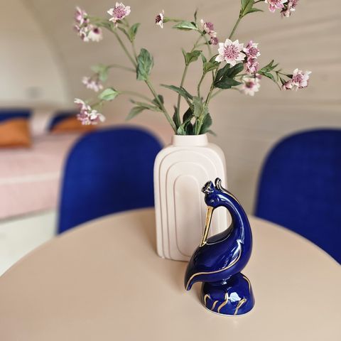 UNUSUAL ACCOMMODATION 2 people - The Ski Pants