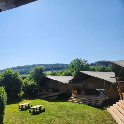 Canvas and wooden tent 6 persons