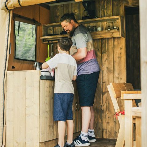 UNUSUAL ACCOMMODATION 2 people - Elevated Tent Lodge