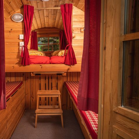 UNUSUAL ACCOMMODATION 4 people - Finkota Camping barrel