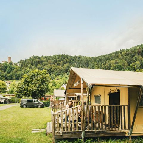 Canvas and wooden tent 6 persons