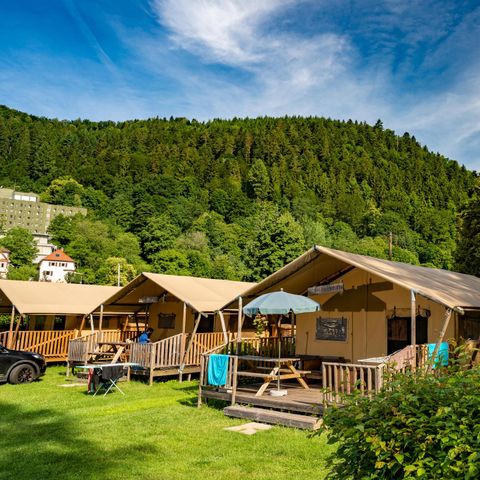 Canvas and wooden tent 5 persons