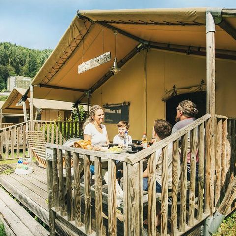 Canvas and wooden tent 5 persons