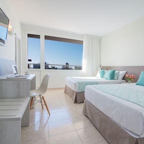 Bedroom 4 persons - QUADRUPLE ROOM - BALCONY - BREAKFAST INCLUDED