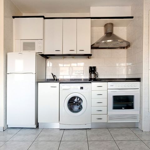 APARTMENT 5 people - 2-bedroom flat - 4 adults + 1 child (under 12) or 5 adults