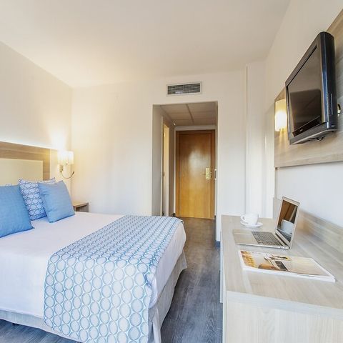 BEDROOM 2 people - Double Room - Balcony