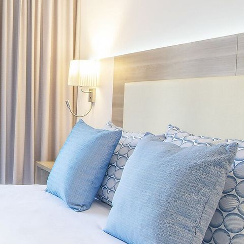 BEDROOM 3 people - Family room - 3 people - balcony