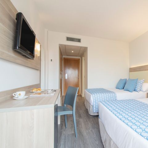 Bedroom 3 persons - Family room - Balcony