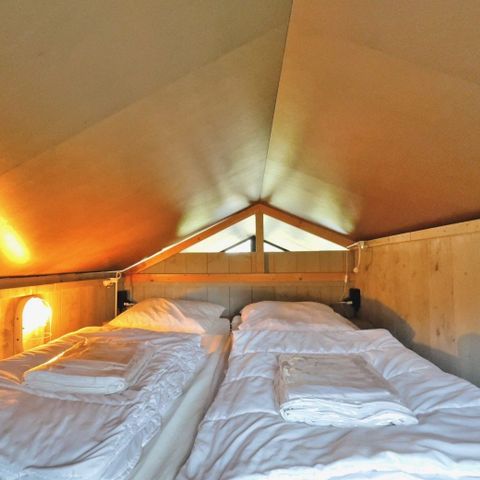 CANVAS AND WOOD TENT 4 people - Lodge