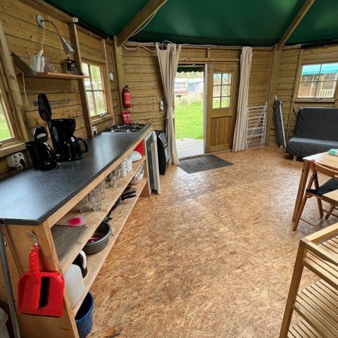Bungalow 6 persons - Standard camping bungalow (4–6 people)
