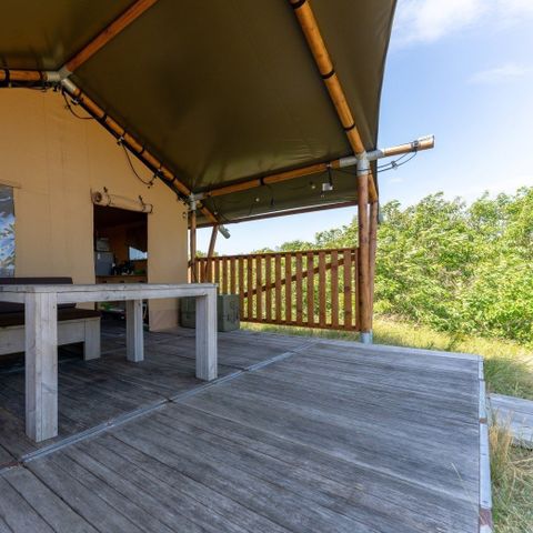 Canvas and wooden tent 4 persons