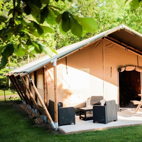 Canvas and wooden tent 5 persons