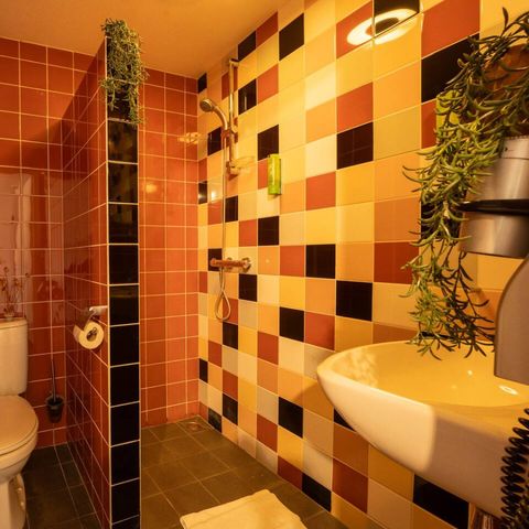 BEDROOM 2 people - Grutte Brekken garden room