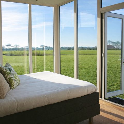 BEDROOM 2 people - Grons Meadows suite