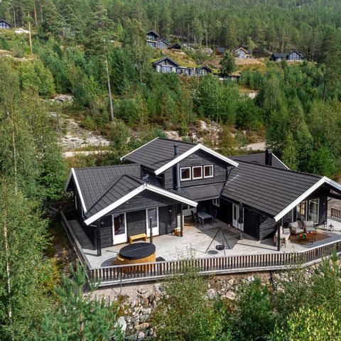 HOUSE 9 people - Verhøf Hytte With Sauna & Hot Tub