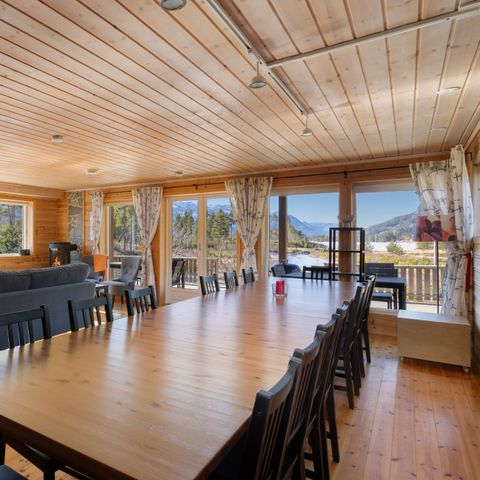 Group accommodation 14 persons - Lakehouse With Sauna & By the Water